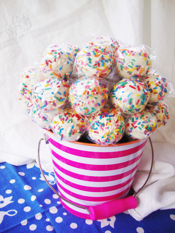 Happy New Year Cake Pop Bouquet 3