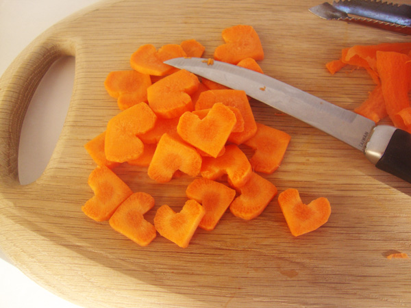 Heart Carrots